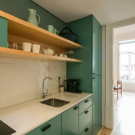 Visconde Mezzanine * ポルト