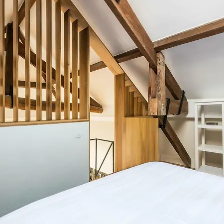 Visconde Mezzanine * Porto